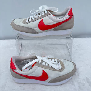 Nike Daybreak Retro White with Magic Ember Coral Swish Low Top Sneakers Size 7